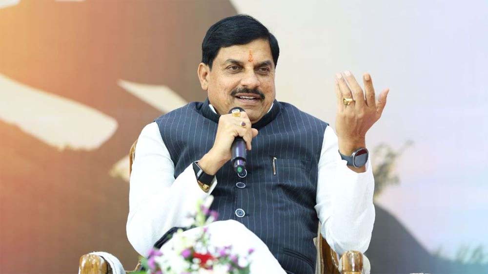युवाओं के लिए रोजगार की राह खोलने पर मुख्यमंत्री डॉ. यादव का युवाओं ने किया भव्य स्वागत