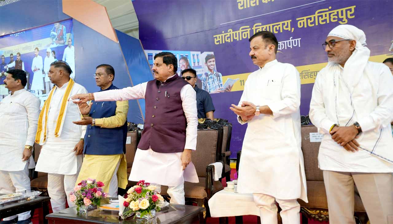 मुख्यमंत्री डॉ. यादव बोले – बच्चे और युवा हमारे सुनहरे भविष्य के सितारे, इनकी तरक्की में नहीं आने देंगे कोई बाधा