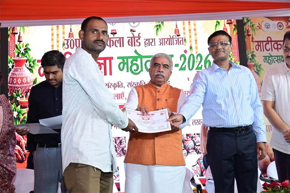 मंत्री राकेश सचान ने समयबद्ध आपूर्ति के लिए एसओपी और समझौता ज्ञापन की प्रक्रिया जल्द पूरी करने के दिए निर्देश