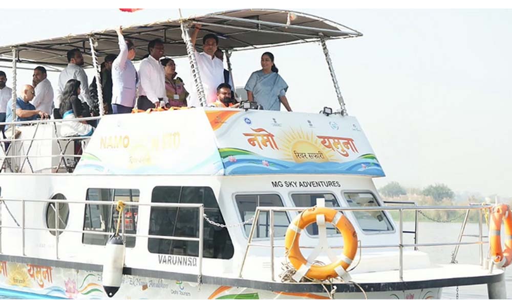 दिल्ली में यमुना पर क्रूज सफारी की तैयारी, छठ से पहले शुरुआत