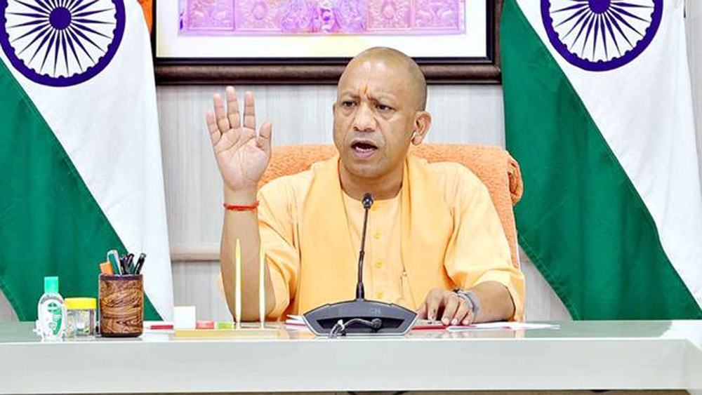 ड्रोन तकनीक से दवा छिड़काव का निरीक्षण, अन्य प्रभावित इलाकों में भी उपयोग पर जोर