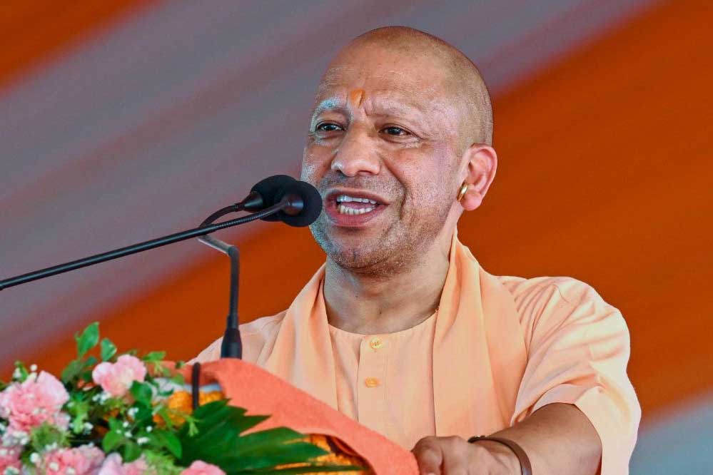 UP News: सड़क दुर्घटना में घायलों की जान बचाने वालों को पुरस्कार, 27 राहवीरों को सम्मानित करेगी सरकार